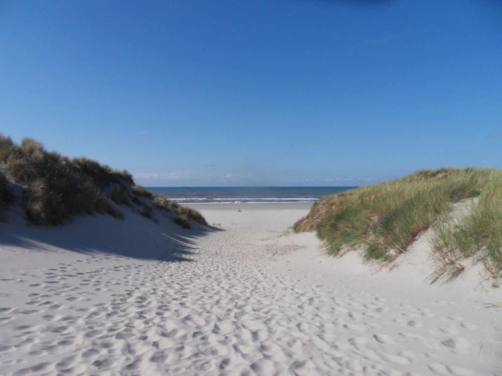 Ameland-Nes-Duinoord: Stacaravan Nes  Ngoại thất bức ảnh
